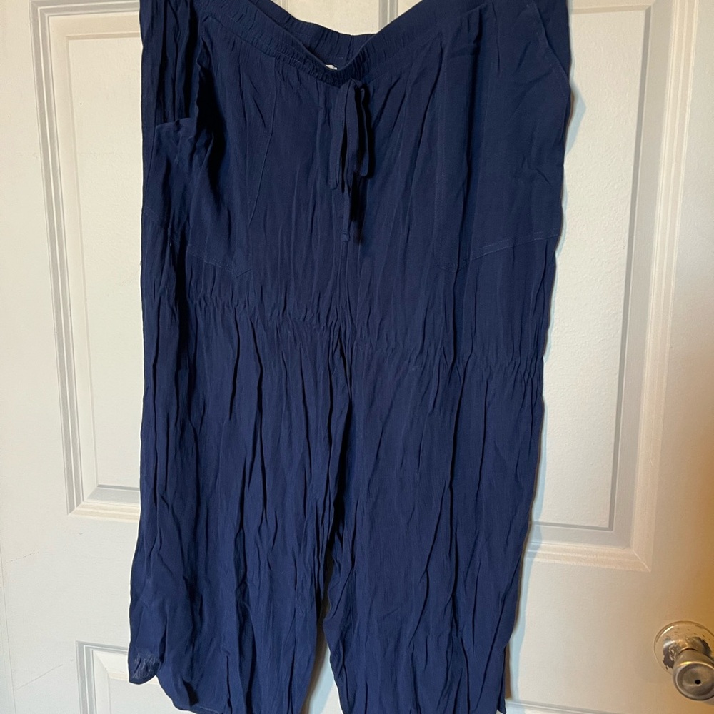 Westport Dark Blue Draw-string Women's Flowy Capri Pants